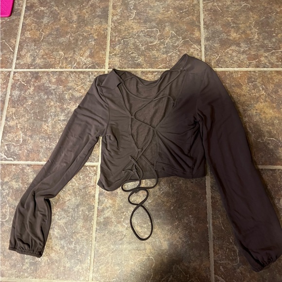 Brown, tie up back shirt🤍 - Picture 3 of 3